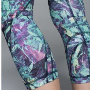 Run: Inspire Crop II *All Full-On Luxtreme